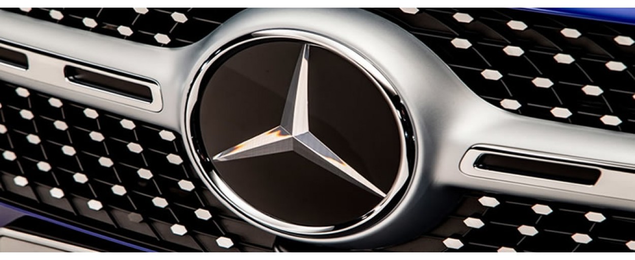 Mercedes (3D Havuzlu Paspas)
